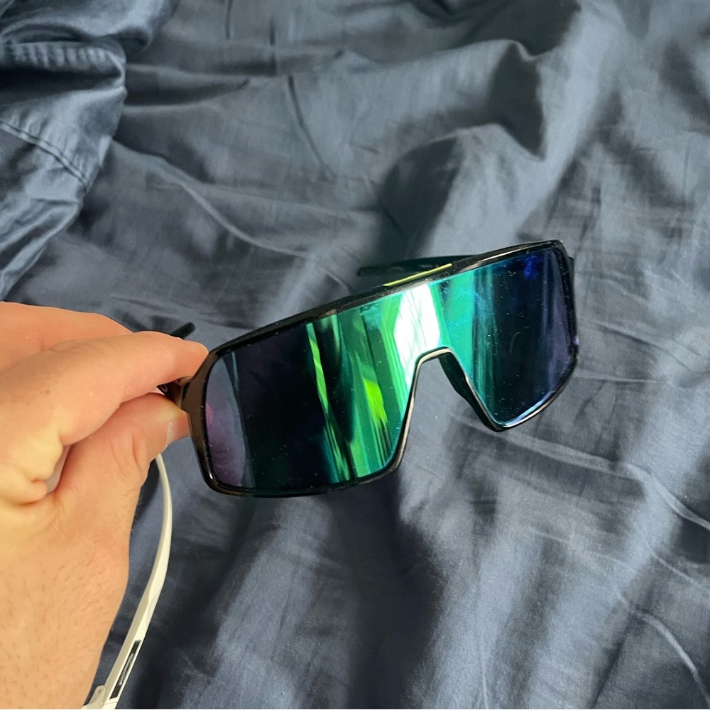 Men’s Oakley Sunglasses